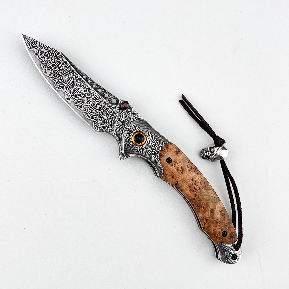 Vintage Collectible Knife - High Hardness Damascus Pattern Folding Knife