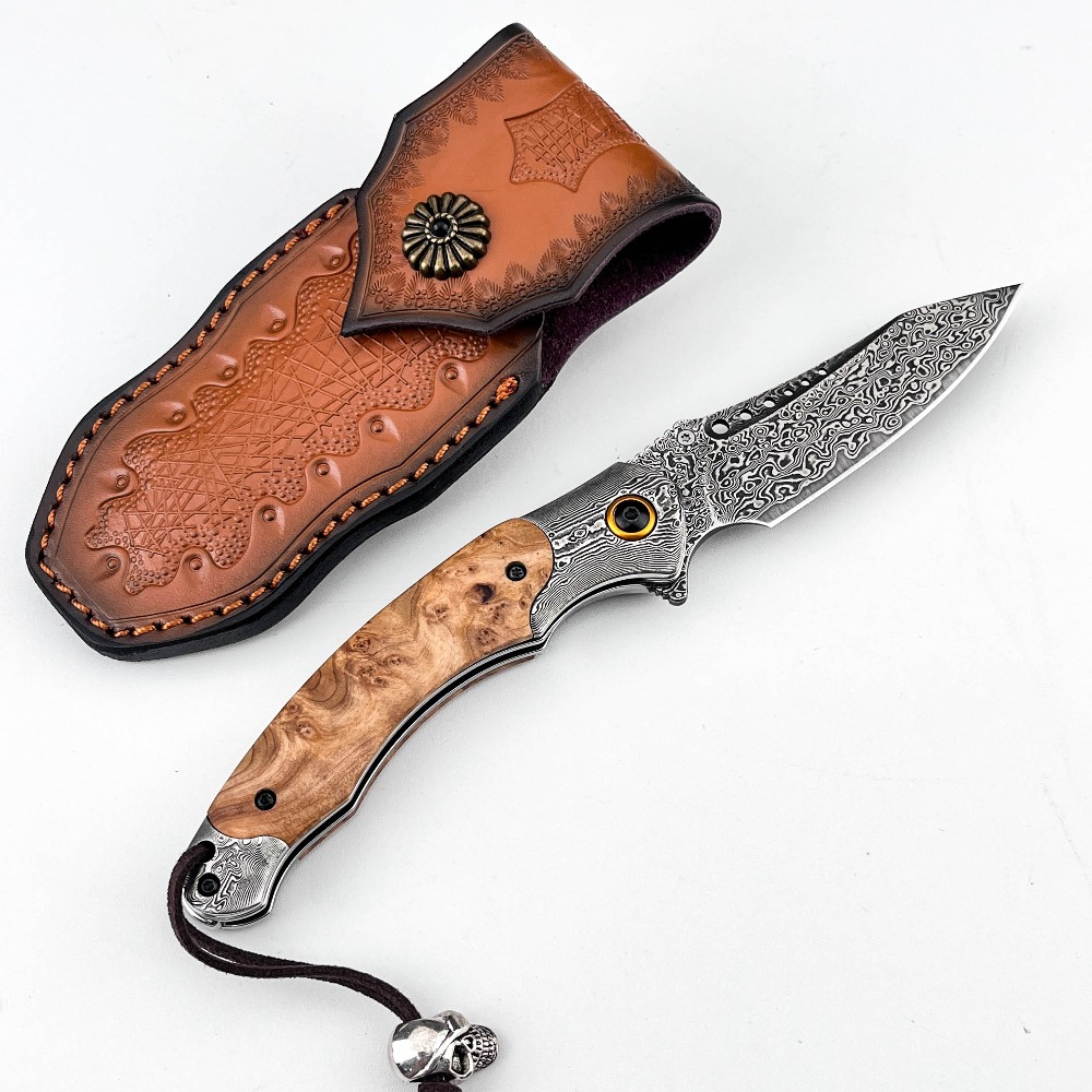 Vintage Collectible Knife - High Hardness Damascus Pattern Folding Knife