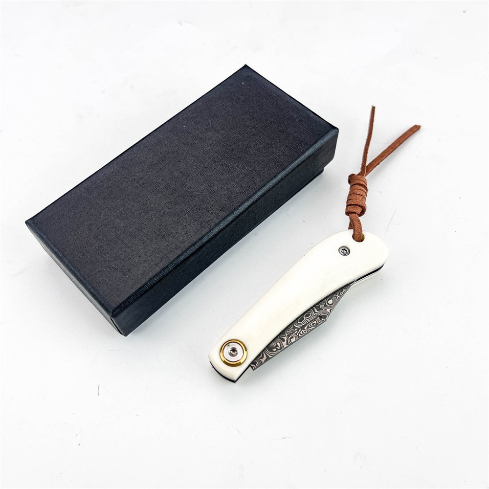 Compact Vintage Damascus Foldi - огляд і ціна Vintage Collectible Knife